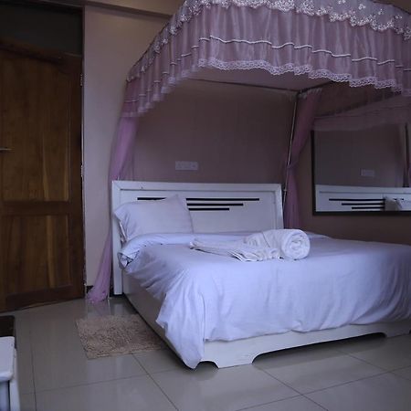 B10 Airport Lodge Dar es Salaam Exterior photo